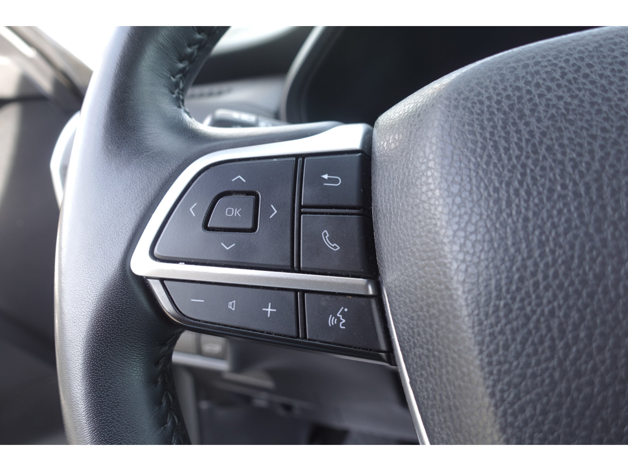 Certified 2025 Toyota Grand Highlander AWD image 16