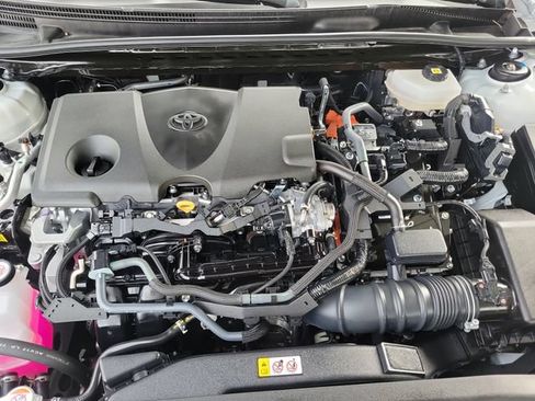 Used 2025 Toyota Camry SE FWD image 30