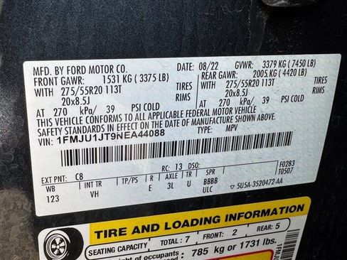 Used 2022 Ford Expedition XLT image 9