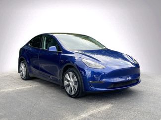 Used 2023 Tesla Model Y Long Range AWD/4WD video 2
