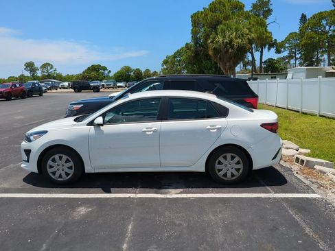 Certified 2022 Kia Rio LX FWD image 7
