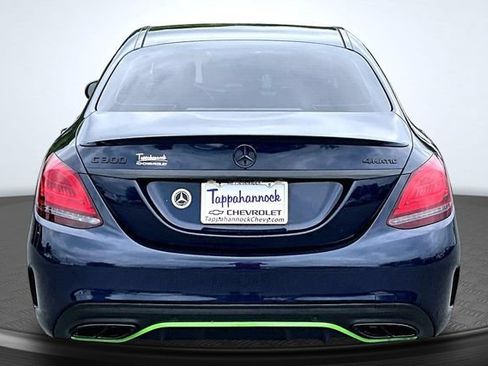 Used 2019 Mercedes-Benz C 300 4MATIC Sedan image 5
