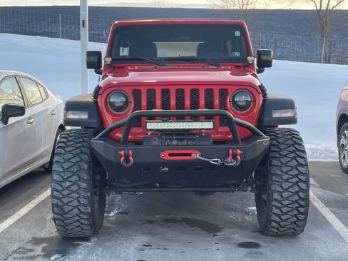 Used 2018 Jeep Wrangler Unlimited Sport image 7