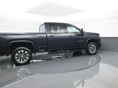 Used 2024 Chevrolet Silverado 2500 Custom w/ Custom Value Package AWD/4WD image 4