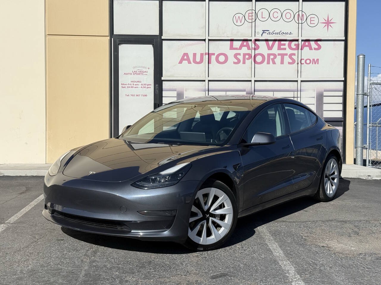Used 2023 Tesla Model 3 Standard Range RWD image 4