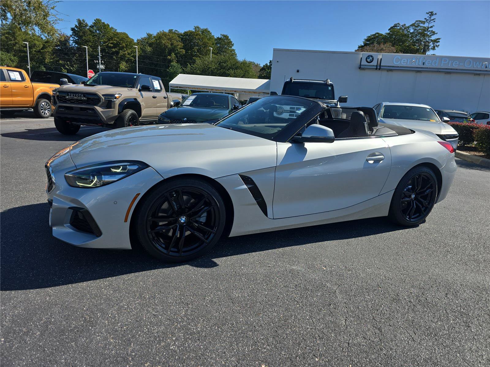 Used 2020 BMW Z4 sDrive30i w/ M Sport Package RWD image 6