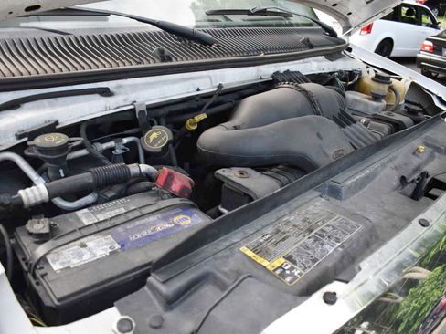 Used 2016 Ford E-350 and Econoline 350 Super Duty w/ Power Windows & Locks Group RWD image 63