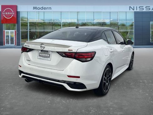 Certified 2024 Nissan Sentra SR image 5