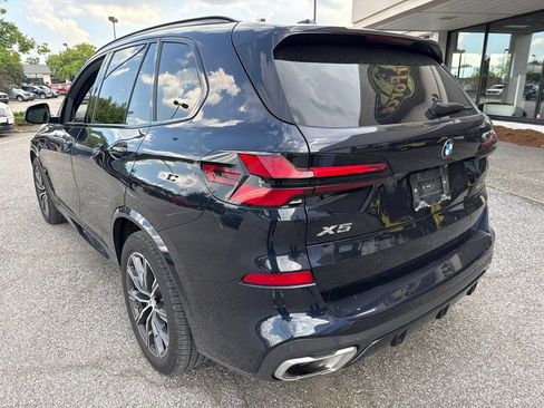 Used 2024 BMW X5 xDrive40i w/ M Sport Package AWD/4WD image 7
