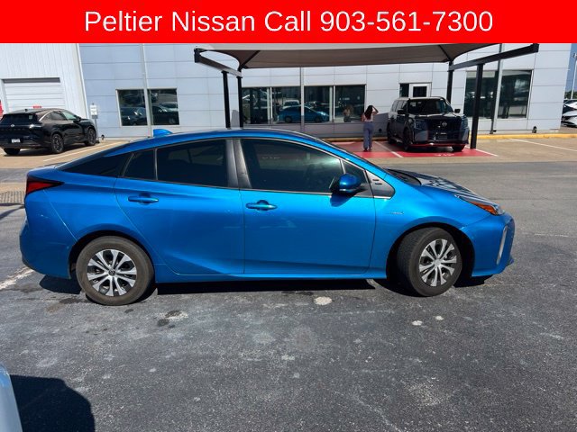 Used 2021 Toyota Prius XLE AWD/4WD image 1