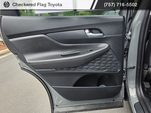 Used 2023 Hyundai Santa Fe SE AWD/4WD image 40