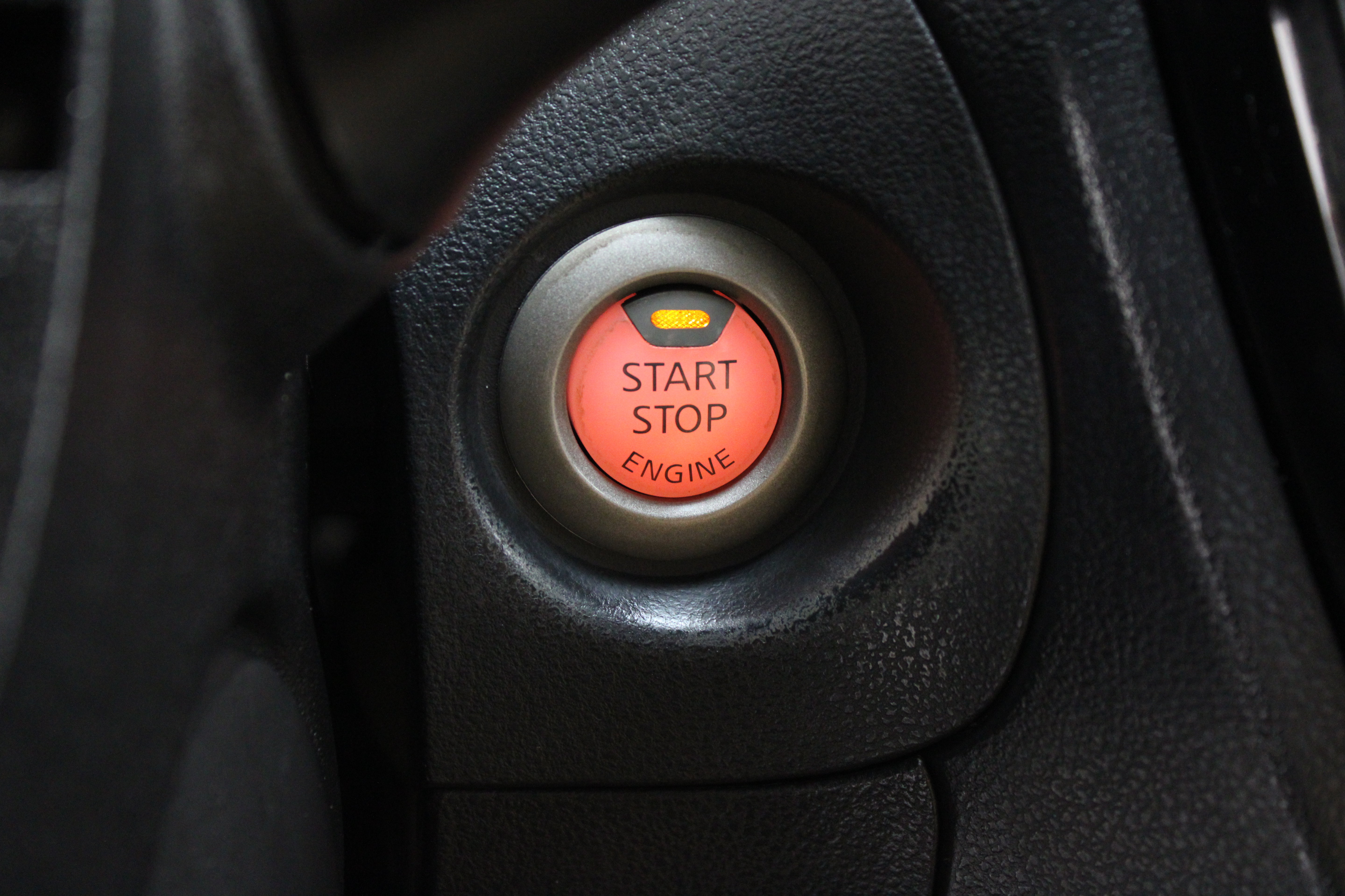 Used 2016 Nissan Juke SL FWD image 18