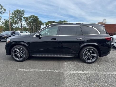 Certified 2026 Mercedes-Benz GLS 450 4MATIC image 3