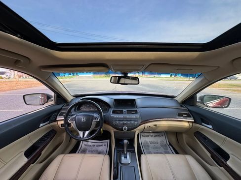 Used 2010 Honda Crosstour EX-L image 20