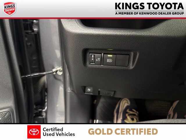 Certified 2021 Toyota RAV4 LE AWD/4WD image 25
