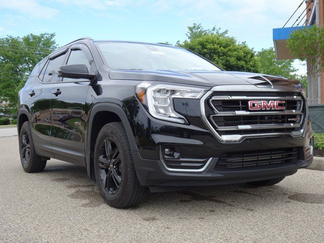 Used 2024 GMC Terrain AT4 w/ Infotainment Package II AWD/4WD image 31