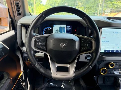 Used 2022 Ford Bronco Badlands AWD/4WD image 42