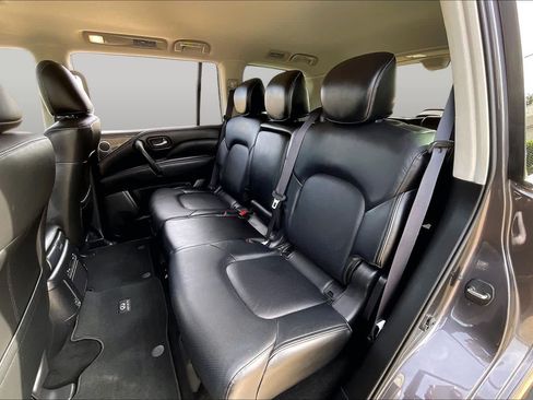 Used 2023 INFINITI QX80 Luxe w/ Cargo Package RWD image 21