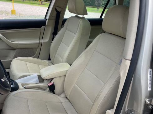 Used 2013 Volkswagen Jetta TDI FWD image 5