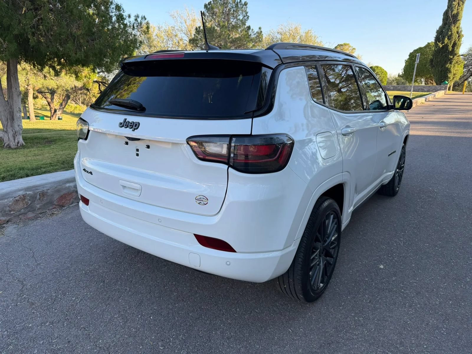 Used 2023 Jeep Compass High Altitude AWD/4WD image 5