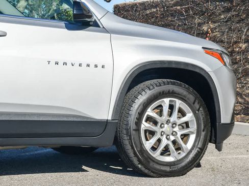 Used 2020 Chevrolet Traverse LS w/ LPO, Blackout Package image 11