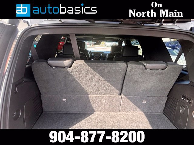 Used 2018 Cadillac Escalade Platinum RWD image 25