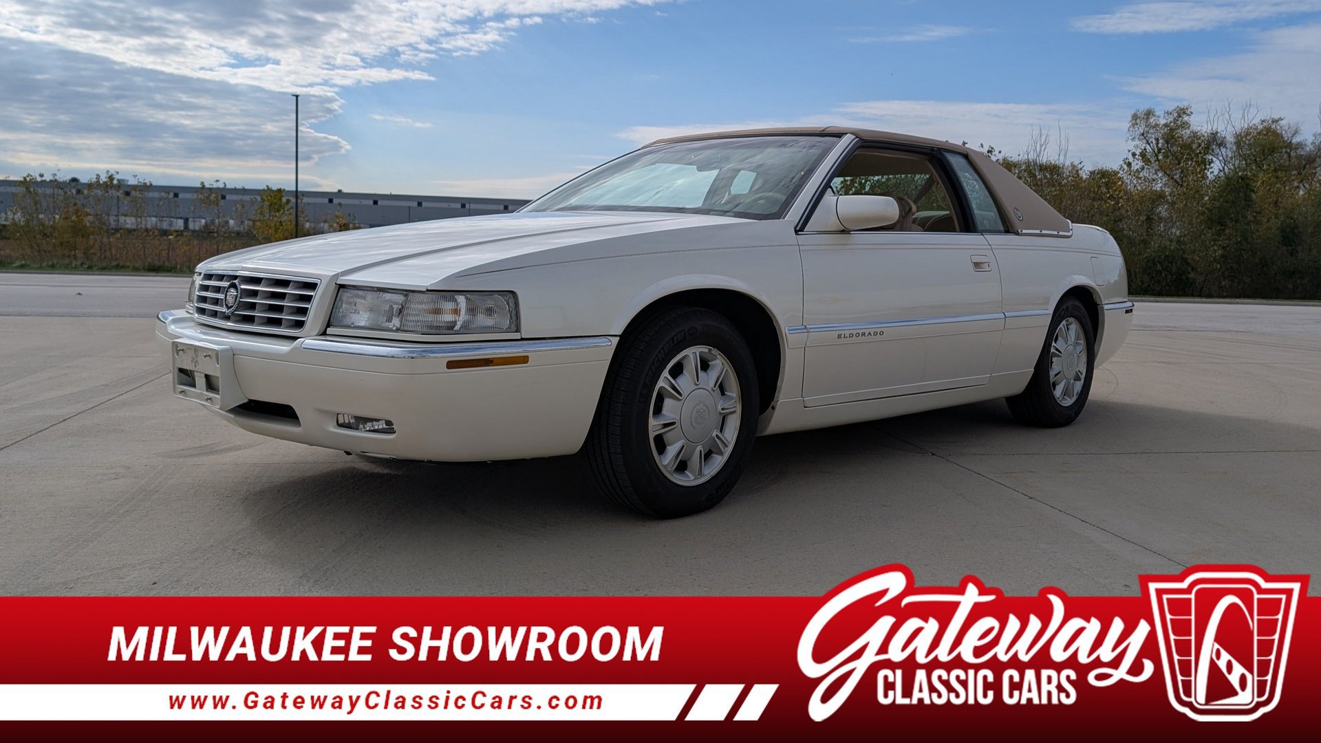 Used 1995 Cadillac Eldorado FWD image 1