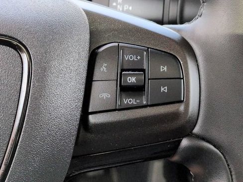 Used 2025 Ford Mustang Mach-E Premium RWD image 27