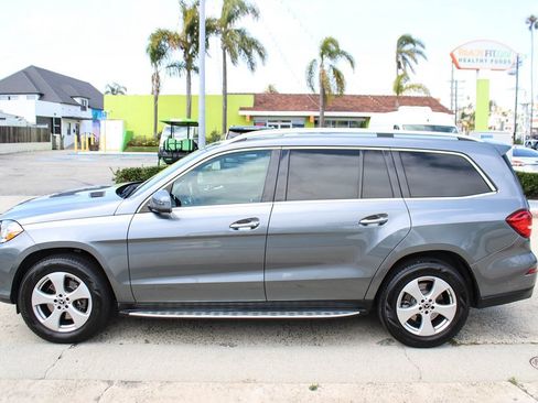 Used 2018 Mercedes-Benz GLS 450 4MATIC image 2