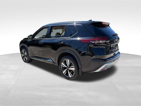 Used 2023 Nissan Rogue Platinum w/ Platinum Premium Package FWD image 5
