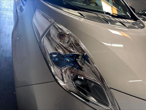 Used 2015 Nissan Leaf SV w/ LED & Quick Charge Package FWD image 29