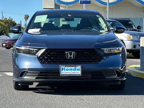 Used 2023 Honda Accord EX image 6