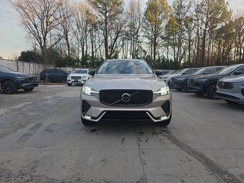 New 2026 Volvo XC60 B5 Ultra w/ Protection Package Premier image 10