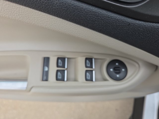 Used 2018 Ford Escape Titanium AWD/4WD image 10
