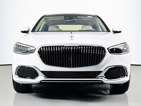 New 2026 Mercedes-Benz Maybach S 580 4MATIC image 2