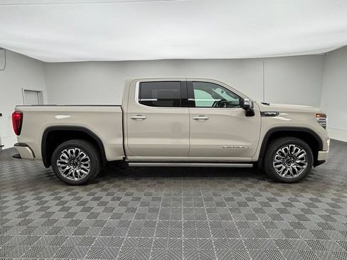 New 2026 GMC Sierra 1500 Denali Ultimate AWD/4WD image 9