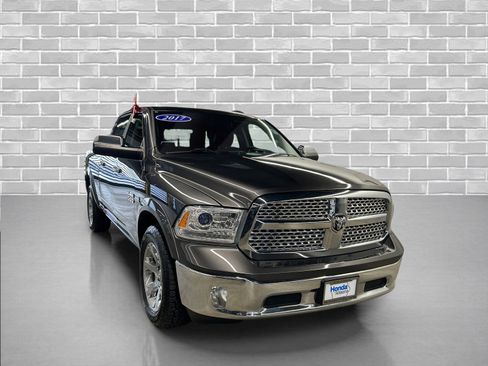 Used 2017 RAM 1500 Laramie image 6