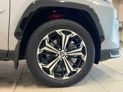 Certified 2025 Toyota RAV4 XSE image 7