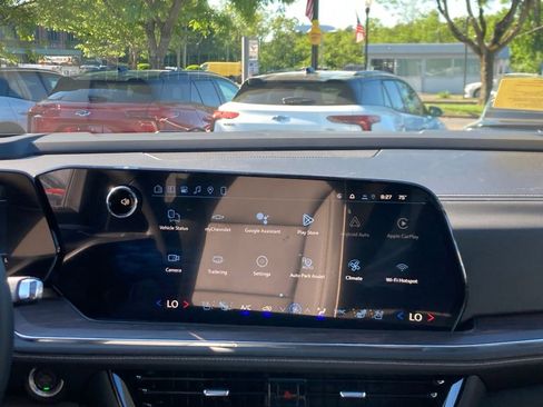 New 2026 Chevrolet Tahoe Premier w/ Sun And Tow Package AWD/4WD image 12