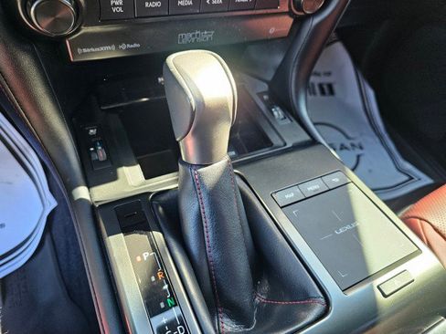 Used 2022 Lexus GX 460 Premium image 34