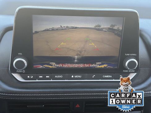 Used 2024 Nissan Rogue S image 28