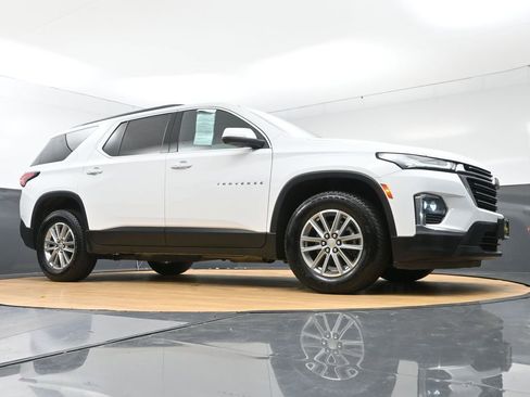 Used 2023 Chevrolet Traverse LT image 53