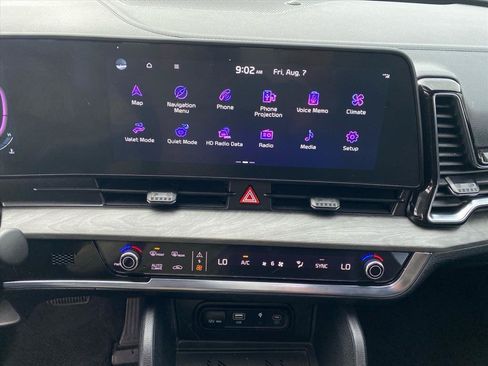Certified 2025 Kia Sportage X-Line w/ Premium Package AWD/4WD image 12