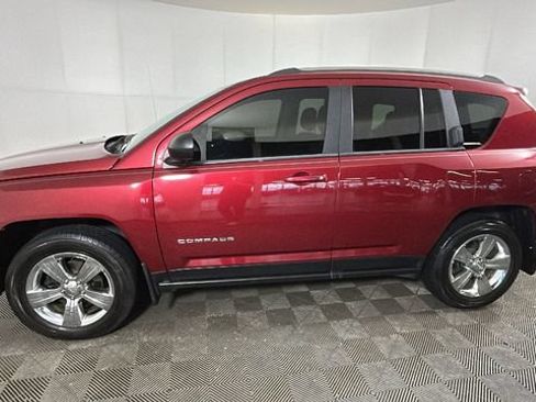 Used 2014 Jeep Compass Sport w/ Power Value Group AWD/4WD image 5