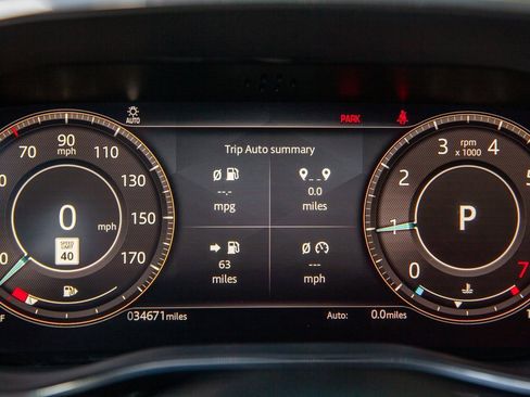 Used 2021 Jaguar F-PACE S image 16