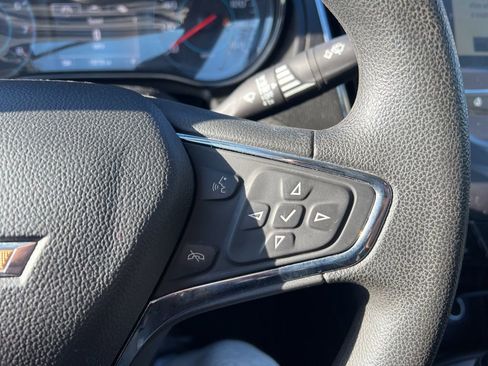 Used 2017 Chevrolet Cruze LT w/ Convenience Package image 17