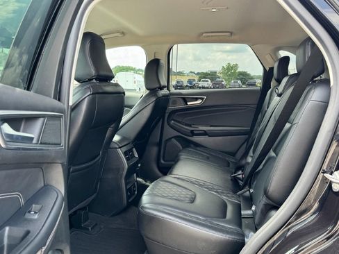 Certified 2024 Ford Edge Titanium AWD/4WD image 10