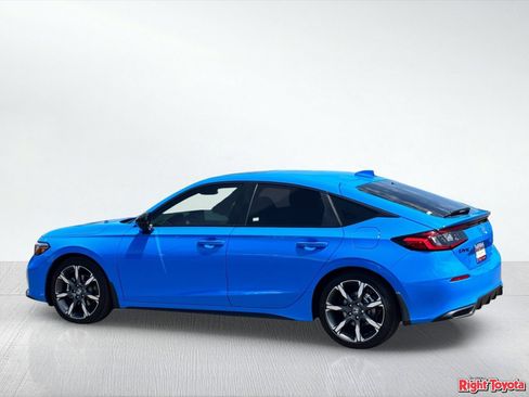 Used 2026 Honda Civic Sport Touring image 4
