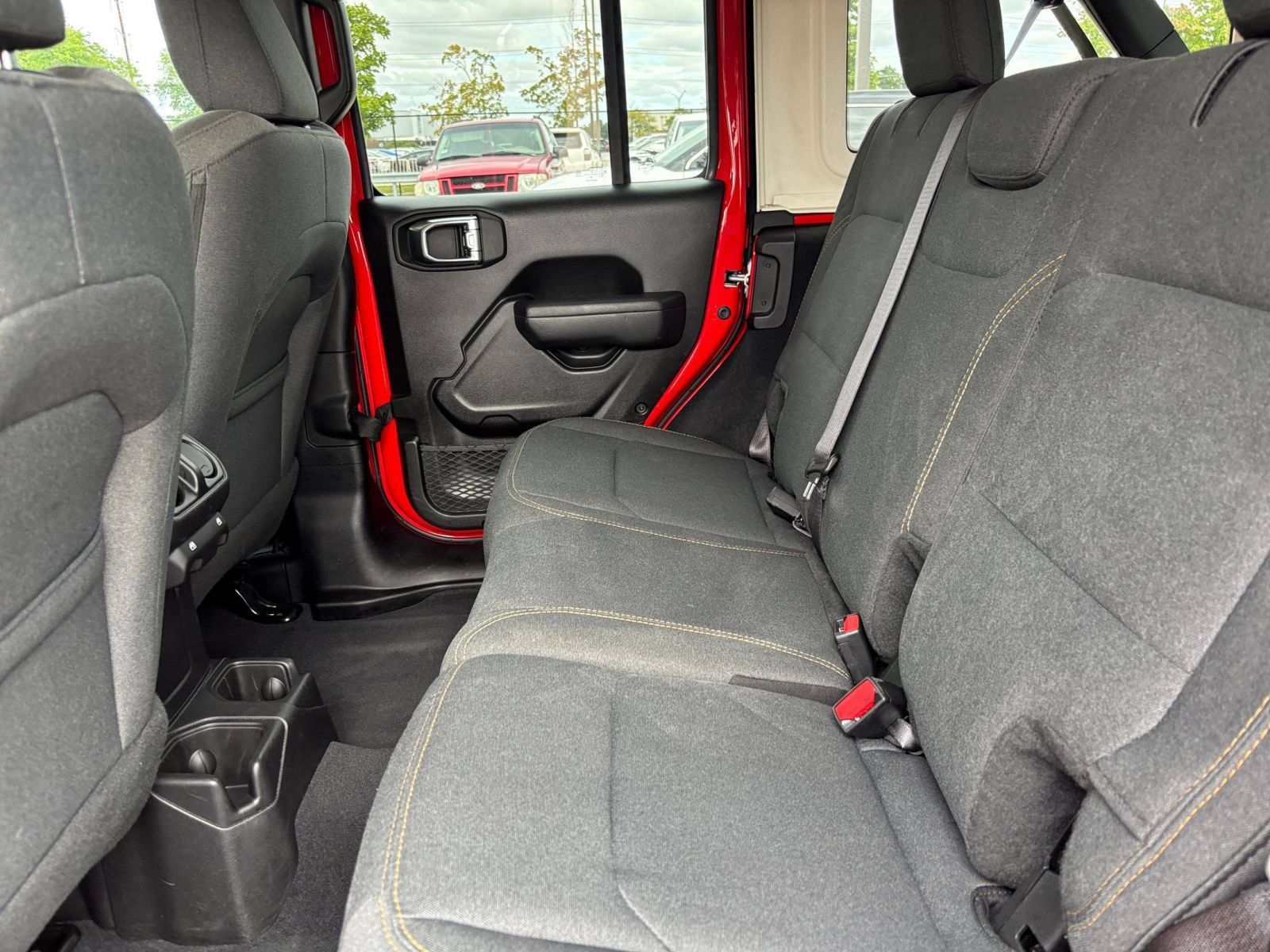 Used 2025 Jeep Wrangler Unlimited Sport AWD/4WD image 22