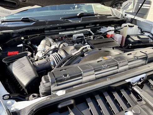 Used 2024 Chevrolet Silverado 2500 LT image 21